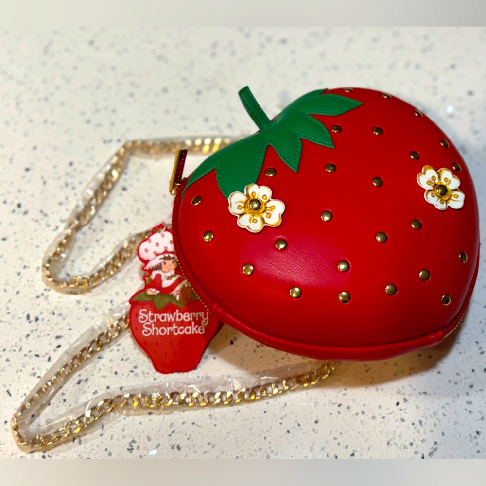 Skinny Dip London Strawberry Shortcake NEW Strawberry Shoulder Crossbody